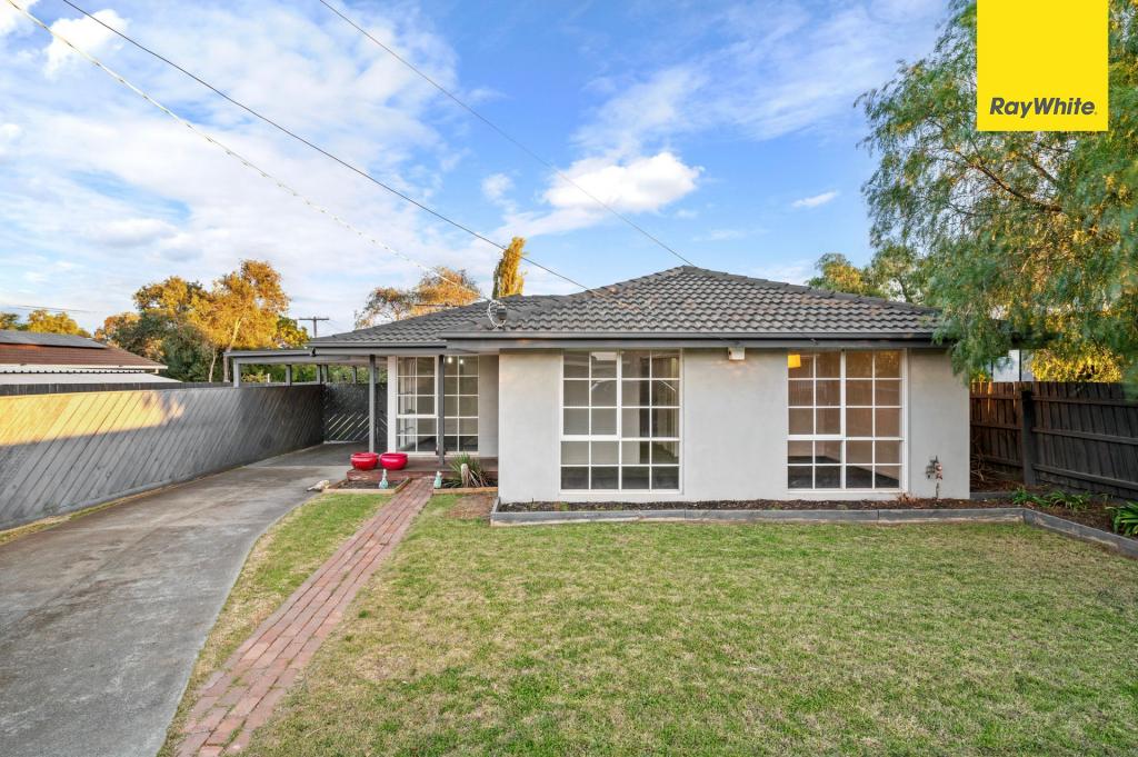 3 Morshead St, Melton South, VIC 3338