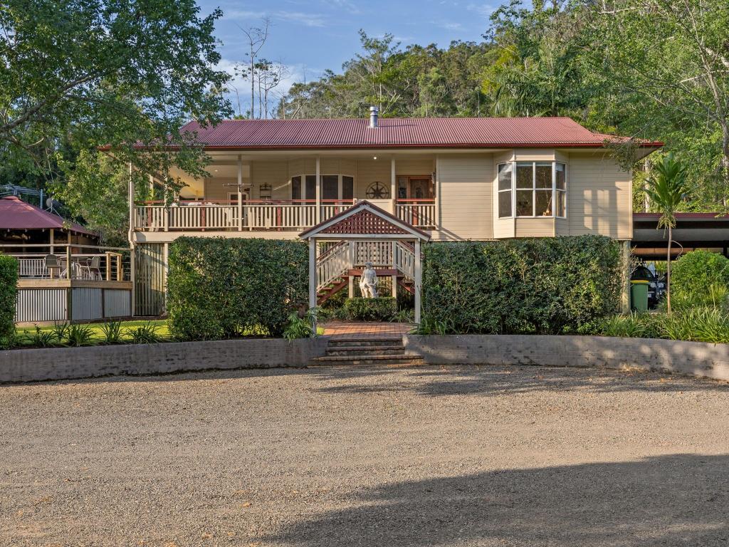 51 Lindeman Rd, Beerwah, QLD 4519
