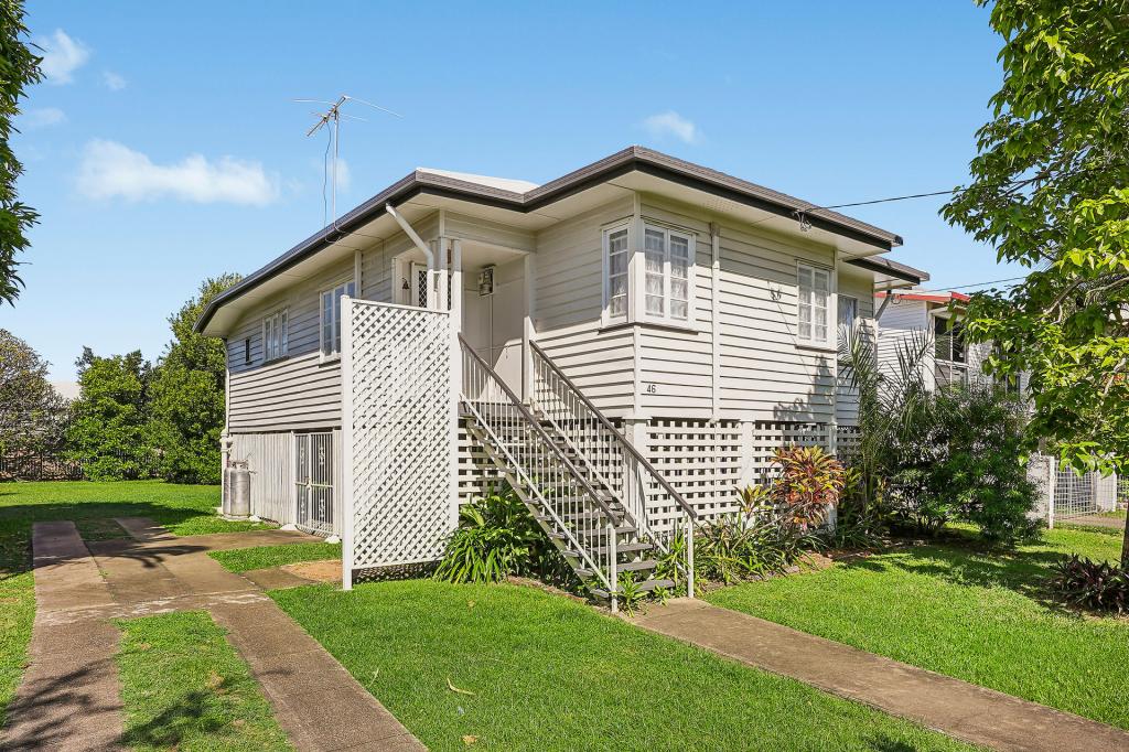 46 Roberts St, Hermit Park, QLD 4812