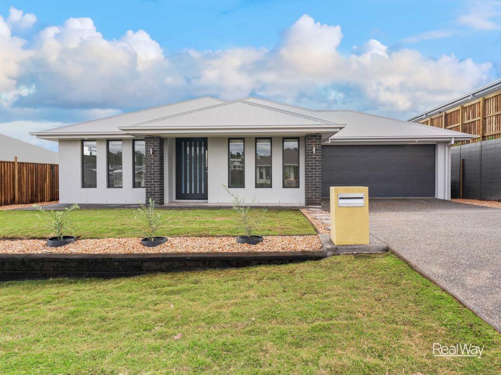 26 Kynoch Cres, Mount Kynoch, QLD 4350