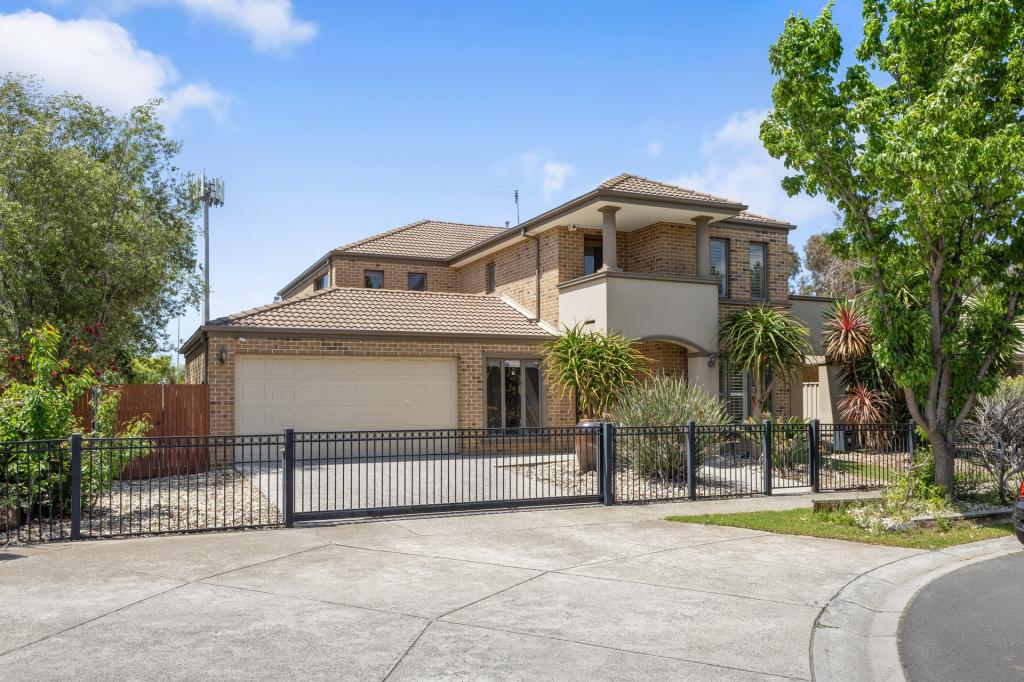 8 Toolondo Cl, Caroline Springs, VIC 3023