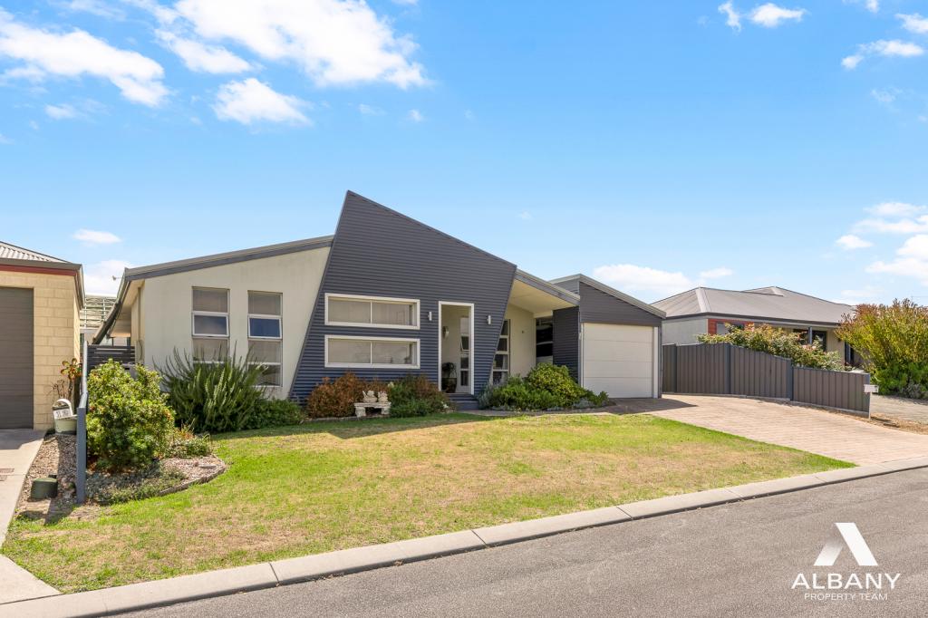 10 Hogarth Rd, Mckail, WA 6330