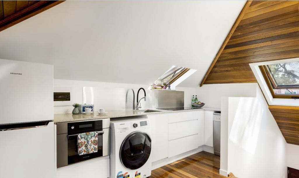 1D INNES RD, MANLY VALE, NSW 2093
