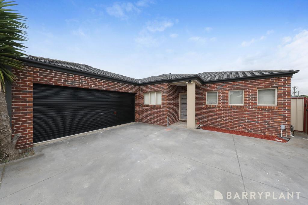 2/4 Baynton Ave, Sunshine North, VIC 3020