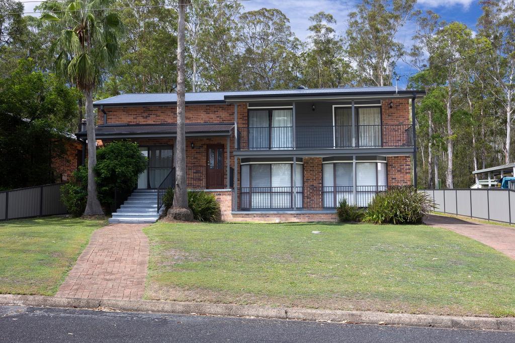 18 Abbott St, Nabiac, NSW 2312