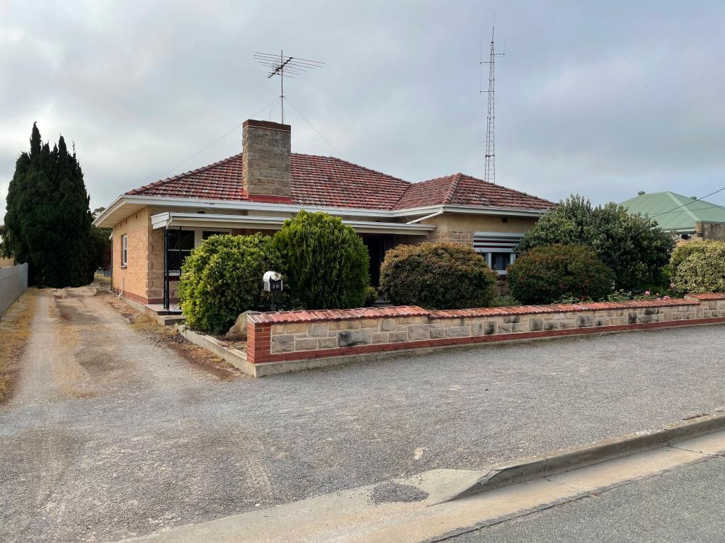 30 First St, Minlaton, SA 5575