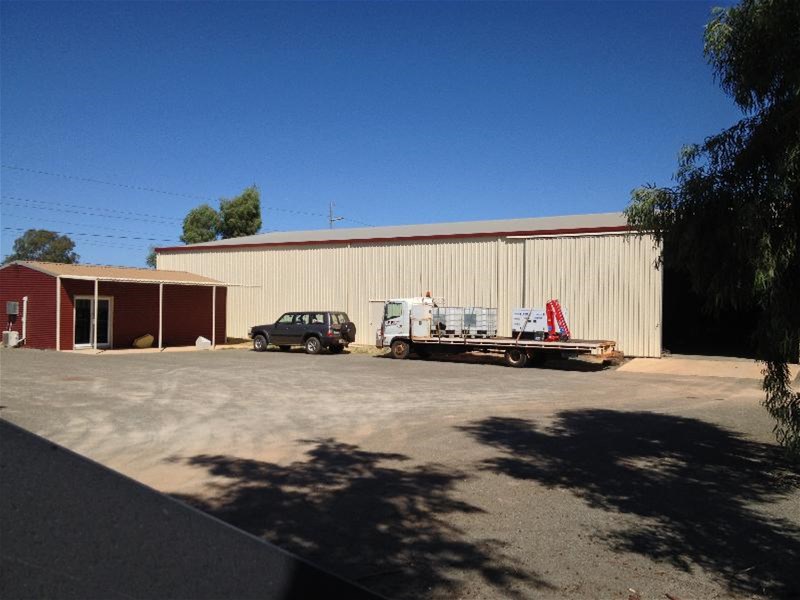 52-54 Vivian St, South Boulder, WA 6432