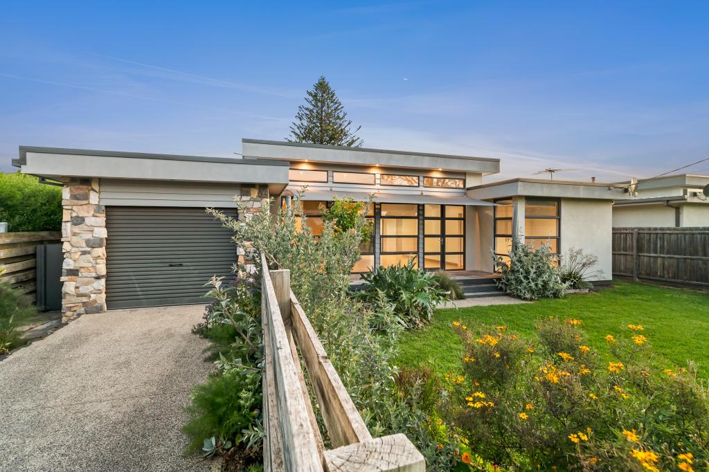 22 Roddick Gr, Queenscliff, VIC 3225