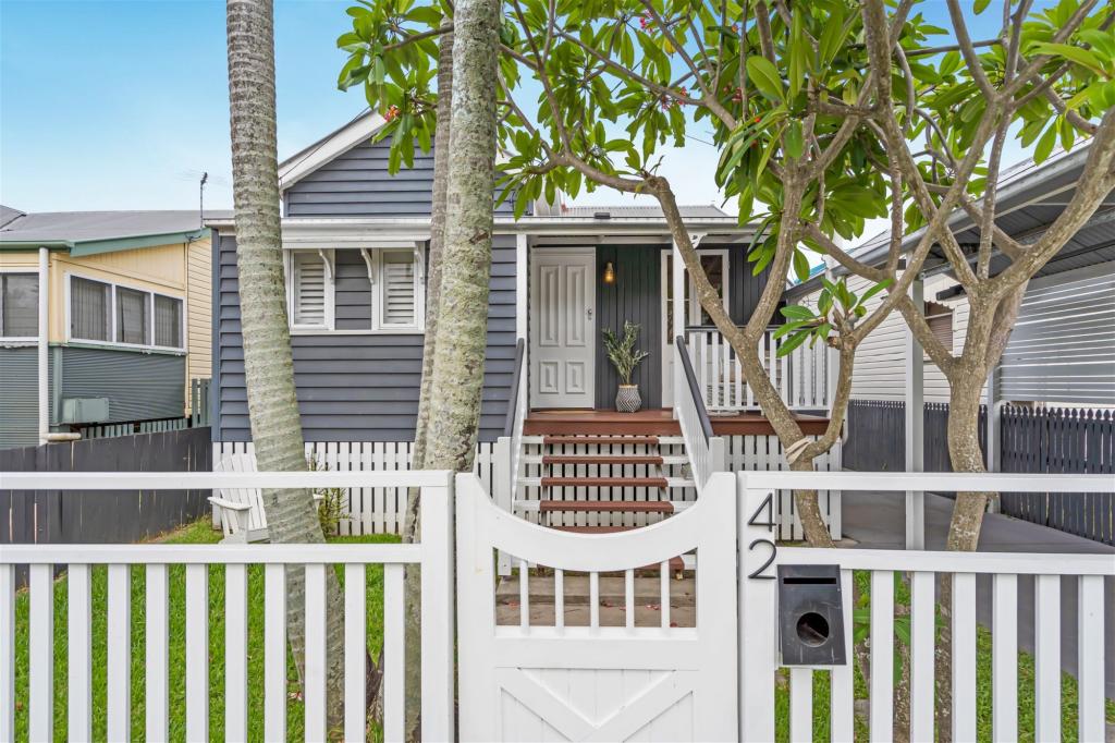 42 Murray St, Sandgate, QLD 4017