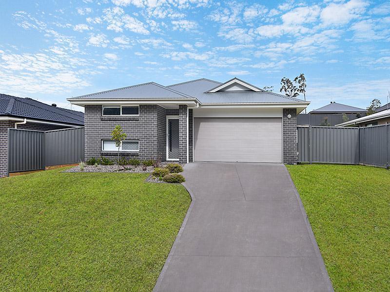 33 Wedgetail St, Fletcher, NSW 2287