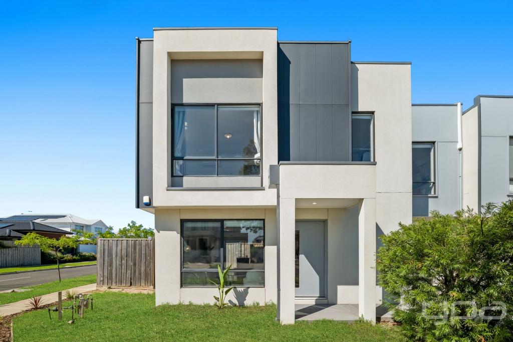 12 Verona Cres, Fraser Rise, VIC 3336