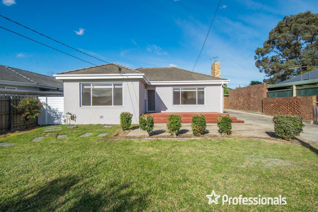 18 Mountfield Rd, Mitcham, VIC 3132