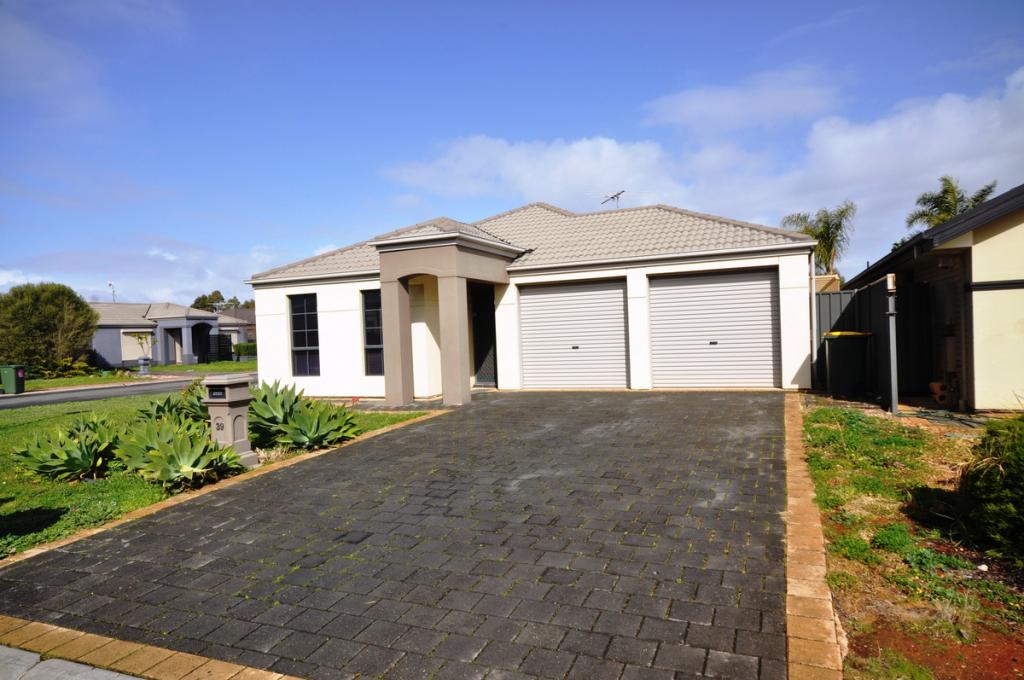 39 Lakeside Dr, Andrews Farm, SA 5114
