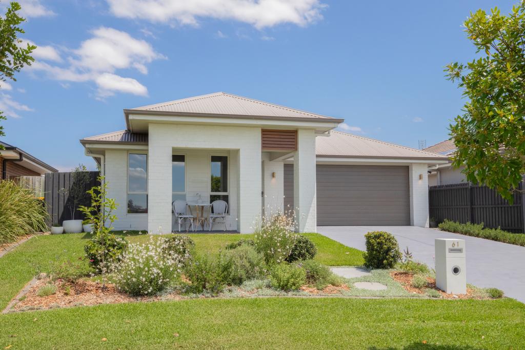 61 Barr Prom, Thornton, NSW 2322