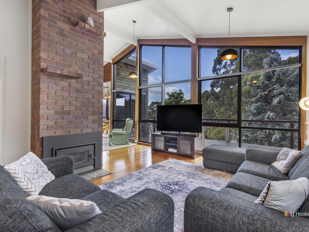 54 MUNGALA CRES, MIANDETTA, TAS 7310