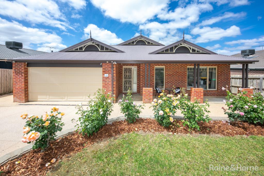 25 Wicket St, Sunbury, VIC 3429