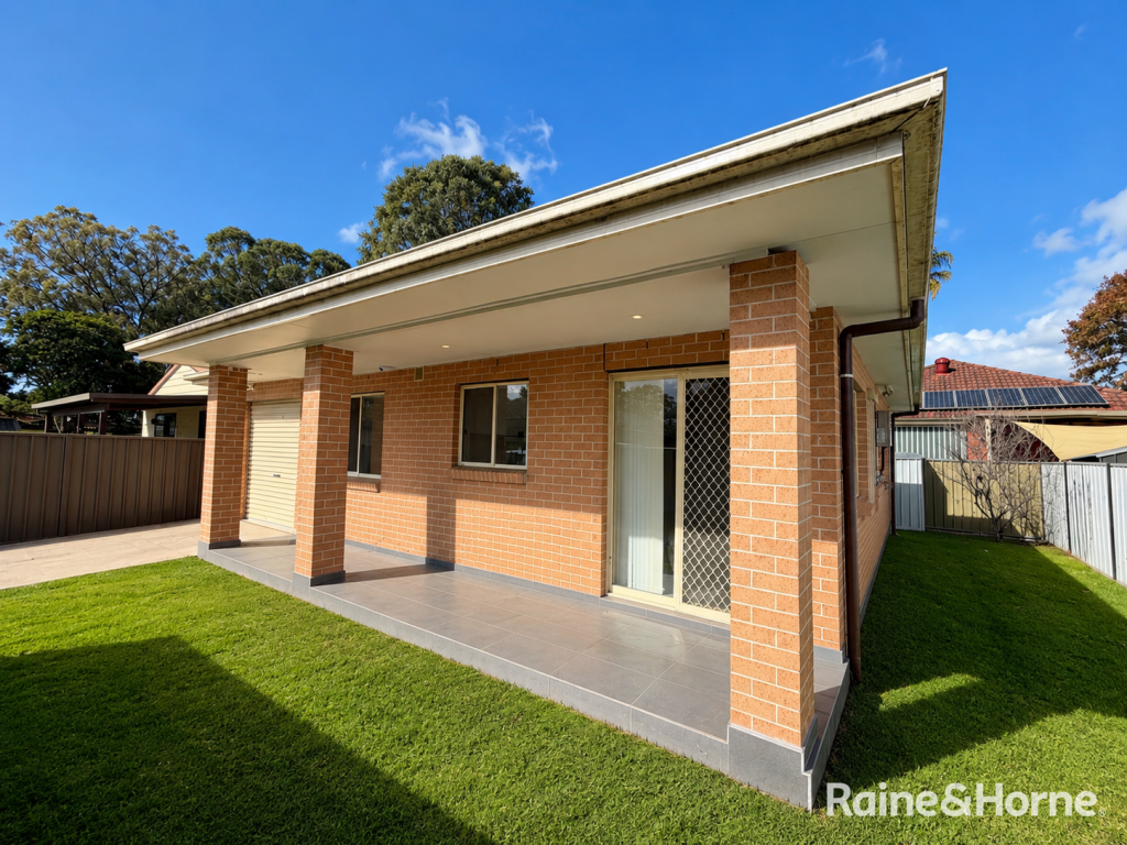 17a Redfern St, Ingleburn, NSW 2565