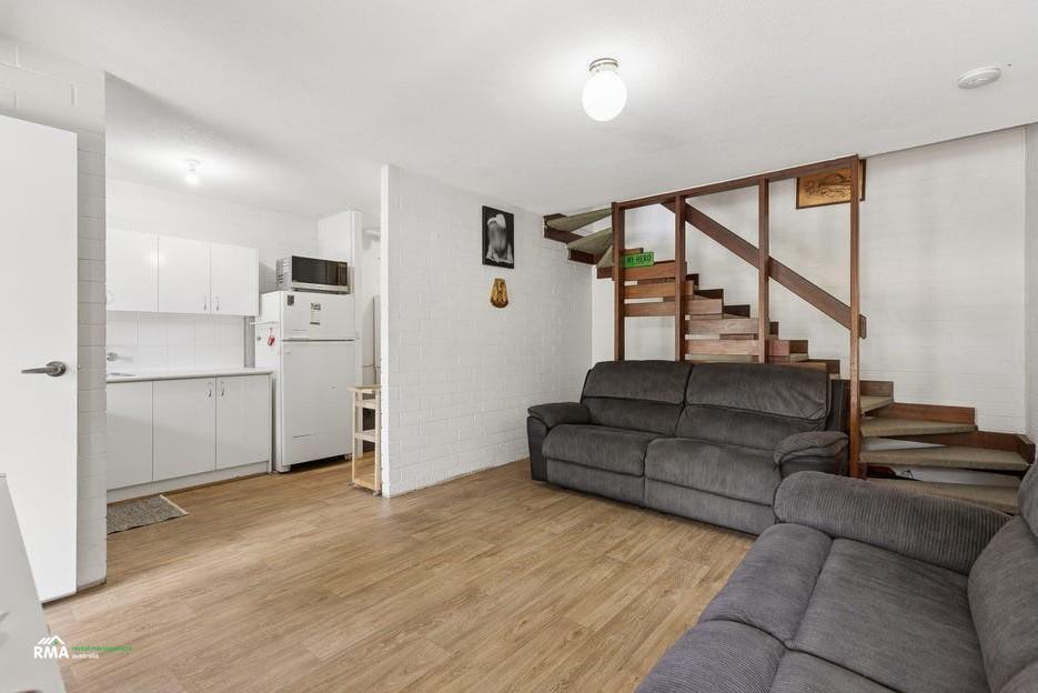 12/13 Merope Cl, Rockingham, WA 6168
