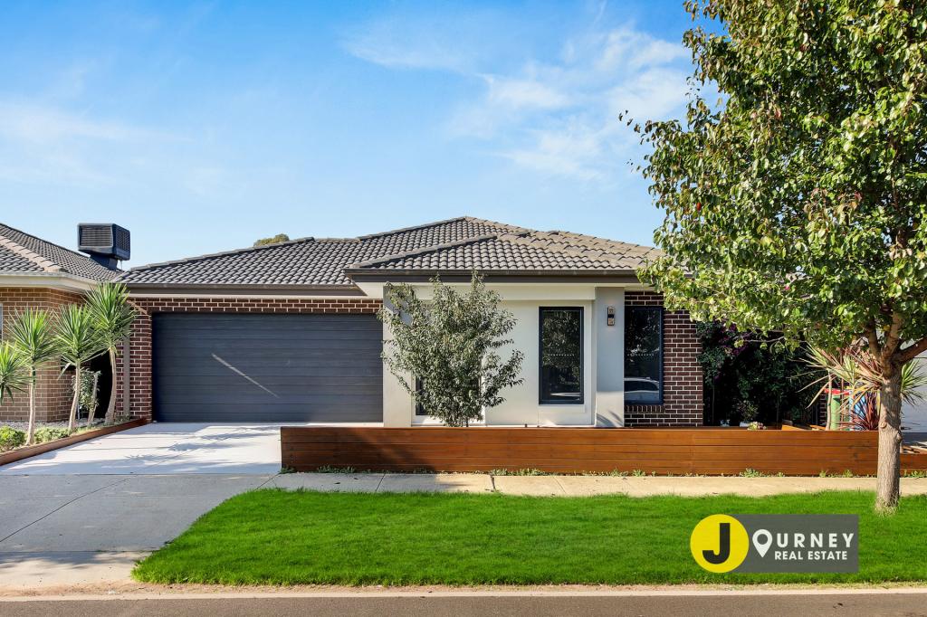 7 JACKWOOD DR, CLYDE NORTH, VIC 3978