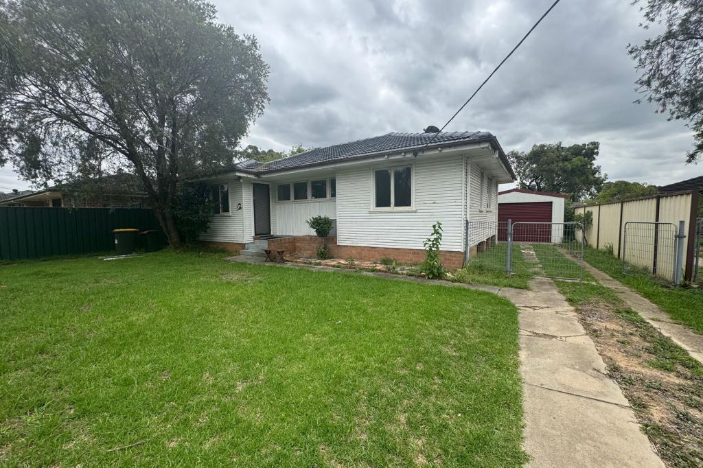 2 Rosalind Rd, Marayong, NSW 2148