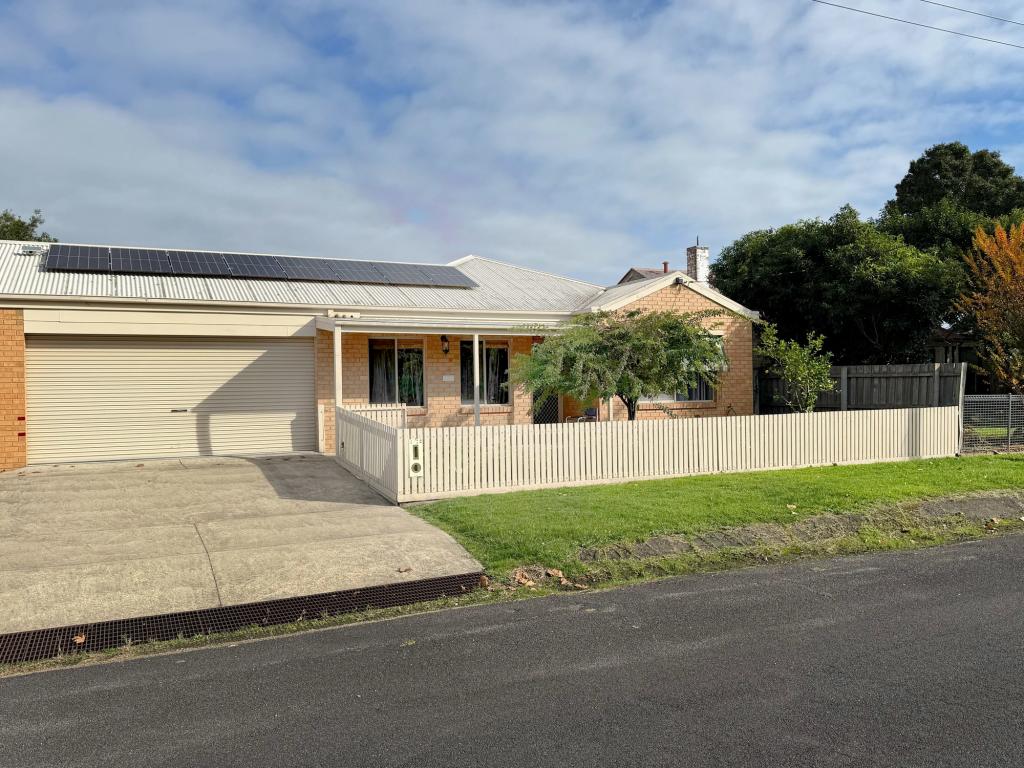 32 Ligar St, Bairnsdale, VIC 3875