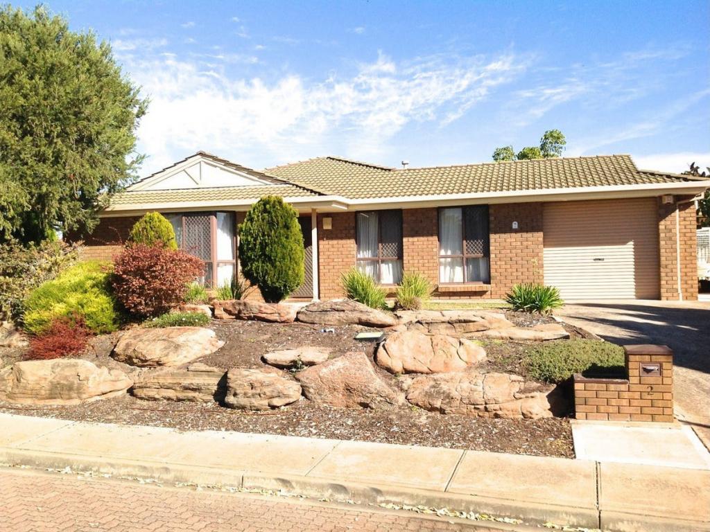 2 Christiana Cres, Wynn Vale, SA 5127