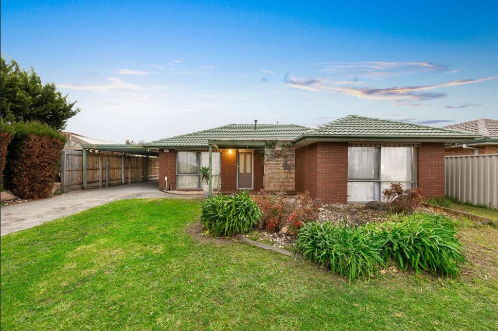 7 Sharne Ct, Cranbourne North, VIC 3977