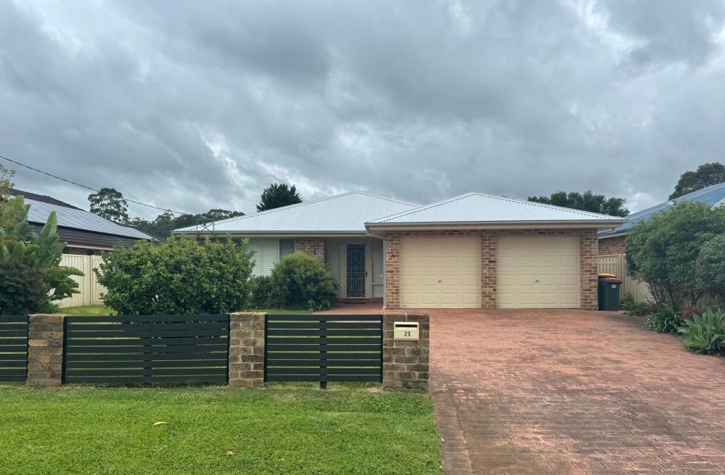 25 Emmett St, Callala Bay, NSW 2540