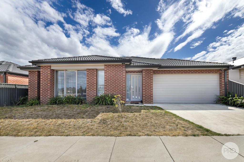 18 Opal St, Alfredton, VIC 3350