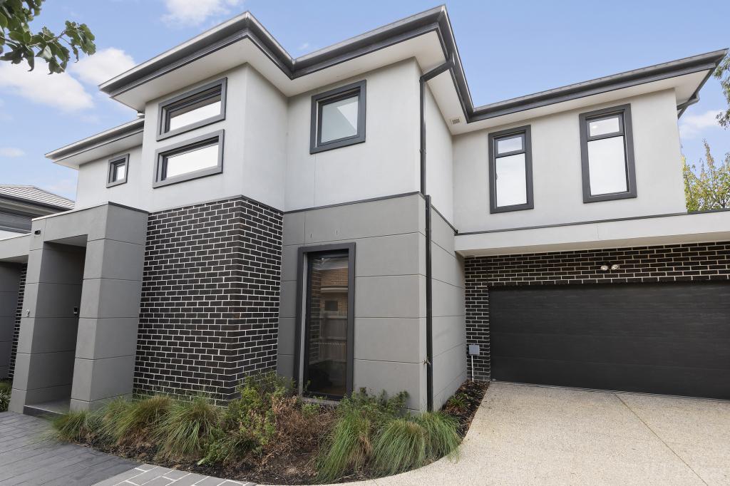 2/4 George St, Camberwell, VIC 3124