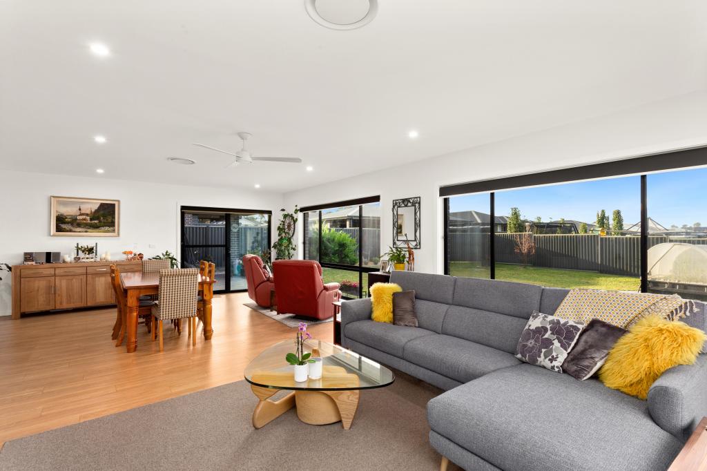 5 Matchless Ave, Goulburn, NSW 2580