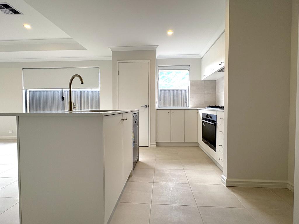 25 Worthington Cct, Wellard, WA 6170