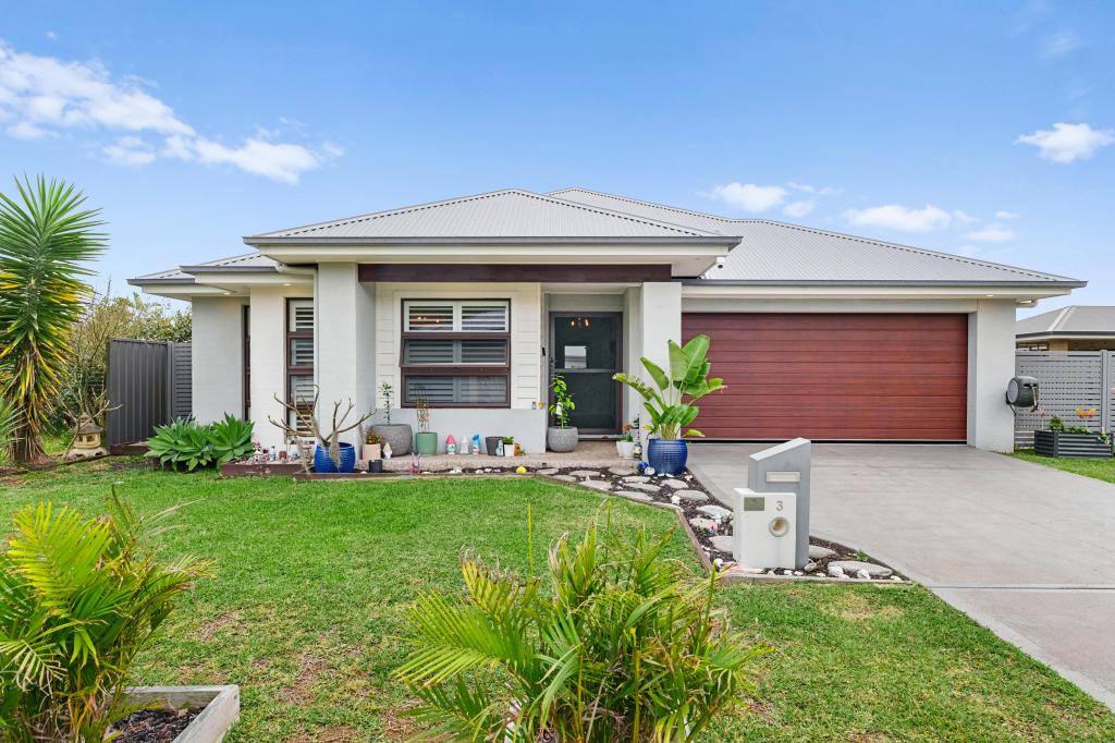3 Apple St, Fern Bay, NSW 2295