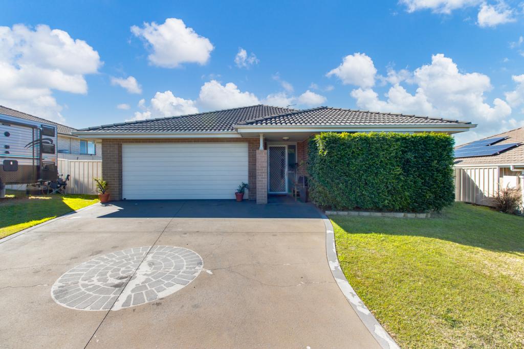 11 Blackley Ave, Raworth, NSW 2321