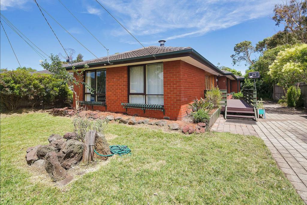 19 Delmont Ct, Cranbourne, VIC 3977