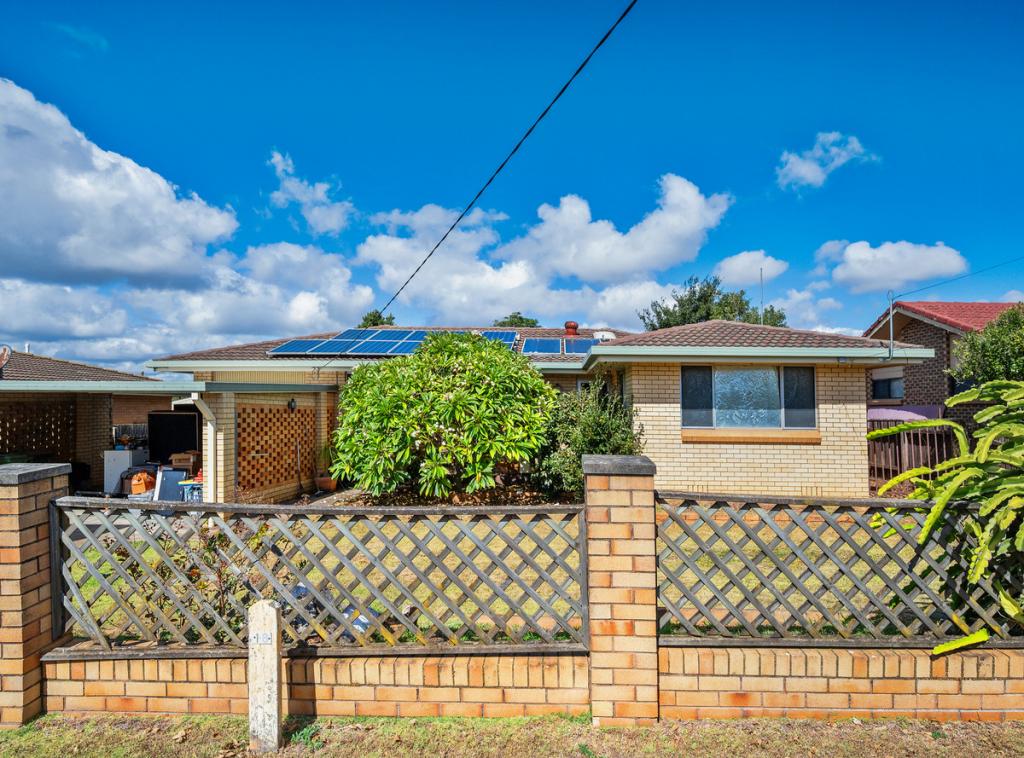 12 Trousdell Ct, Rockville, QLD 4350