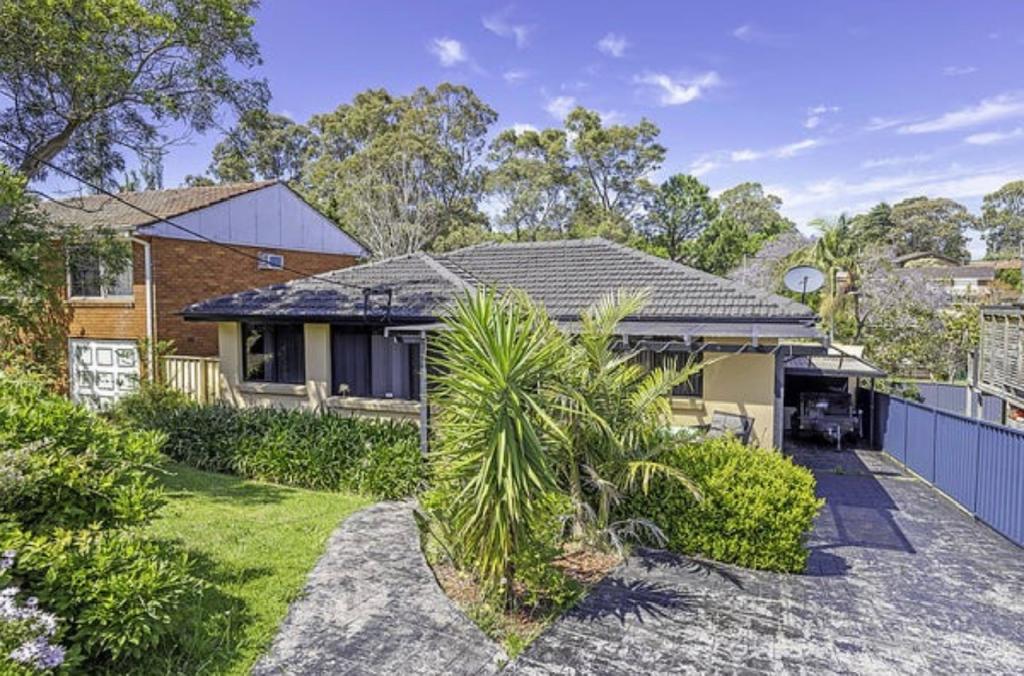 13 St Johns Ave, Mangerton, NSW 2500