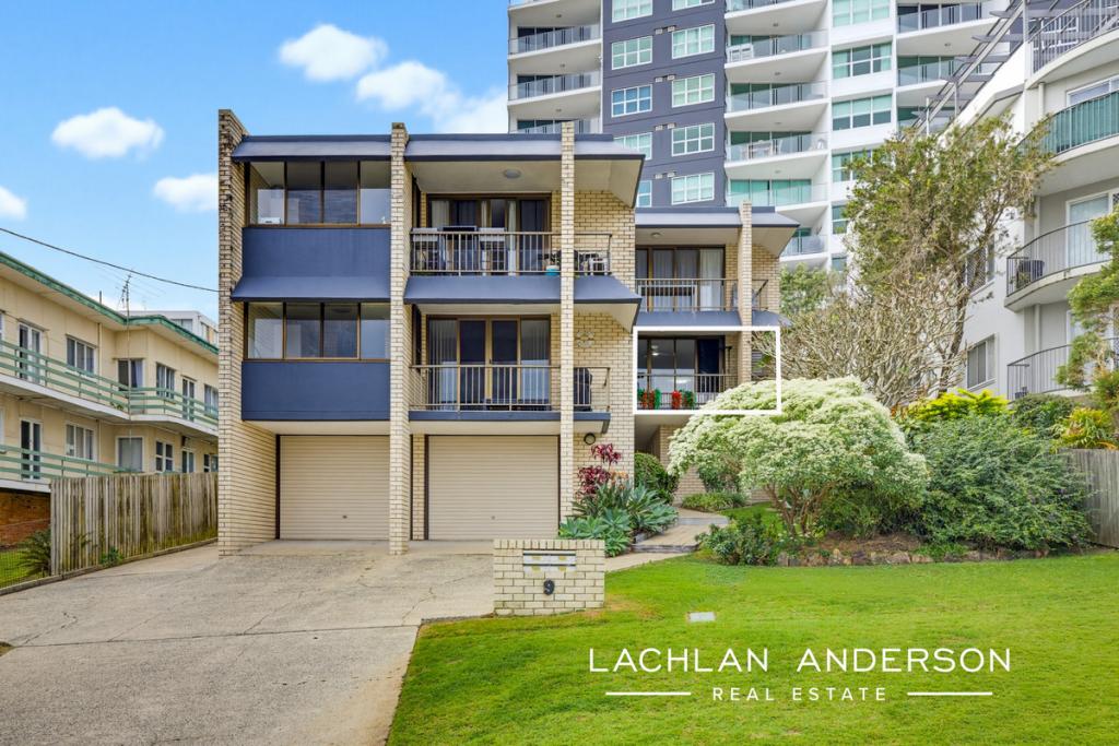 2/9 VERNEY ST, KINGS BEACH, QLD 4551