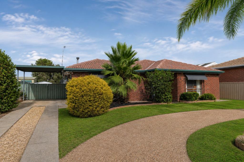 2 Heyington Pl, Yarrawonga, VIC 3730