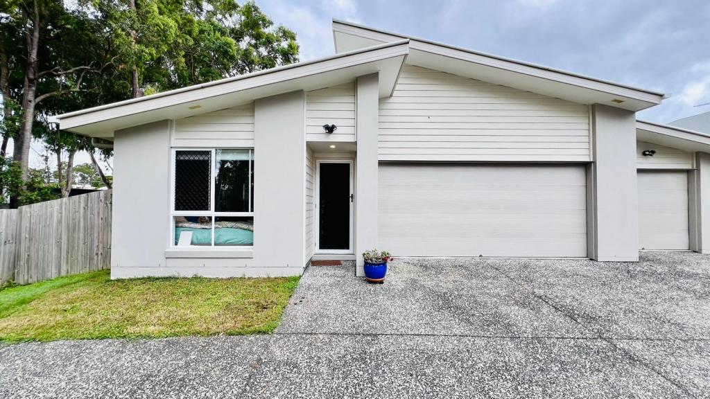 1/41A NORTON DR, SHAILER PARK, QLD 4128