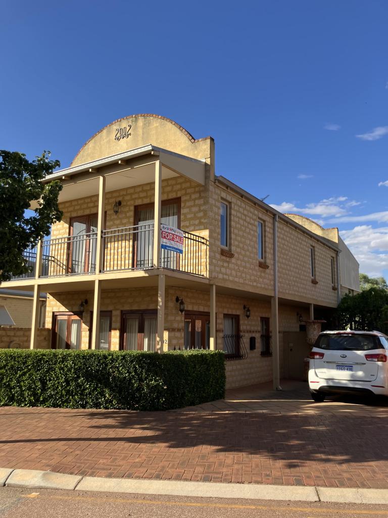 102 Stirling Tce, Toodyay, WA 6566