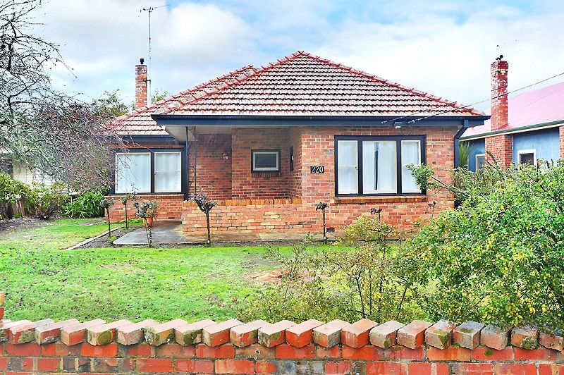 220 Victoria St, Ballarat East, VIC 3350