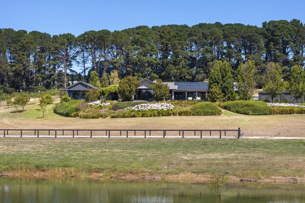 101 Stanleys Rd, Red Hill South, VIC 3937