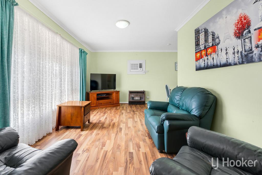 8 Seaborough Rd, Elizabeth Park, SA 5113