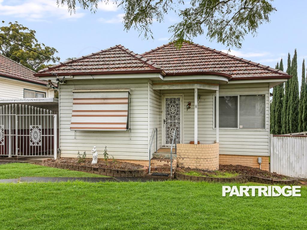 8 Burlington St, Northmead, NSW 2152