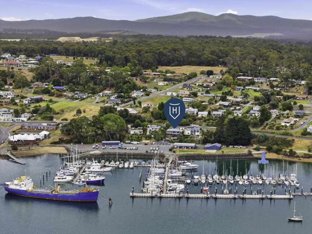 128 Flinders St, Beauty Point, TAS 7270