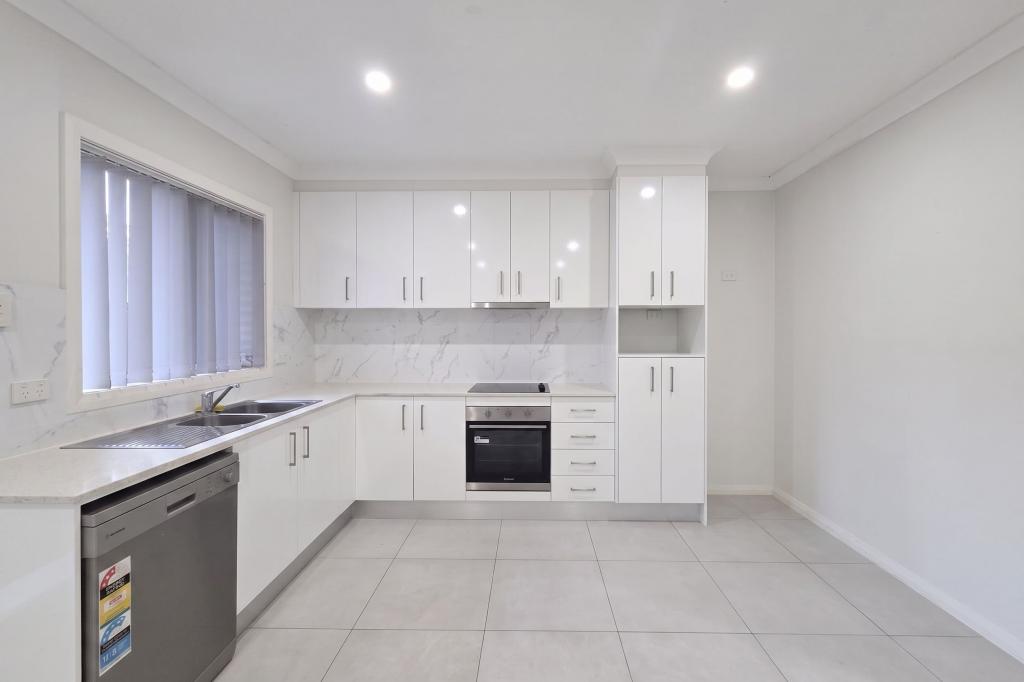 32a Single Rd, South Penrith, NSW 2750