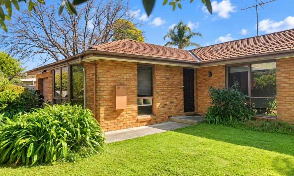 2/104 Thames St, Box Hill North, VIC 3129