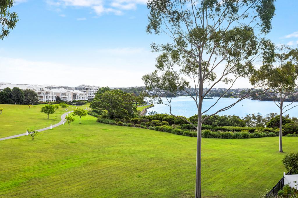303/1-9 Admiralty Dr, Breakfast Point, NSW 2137