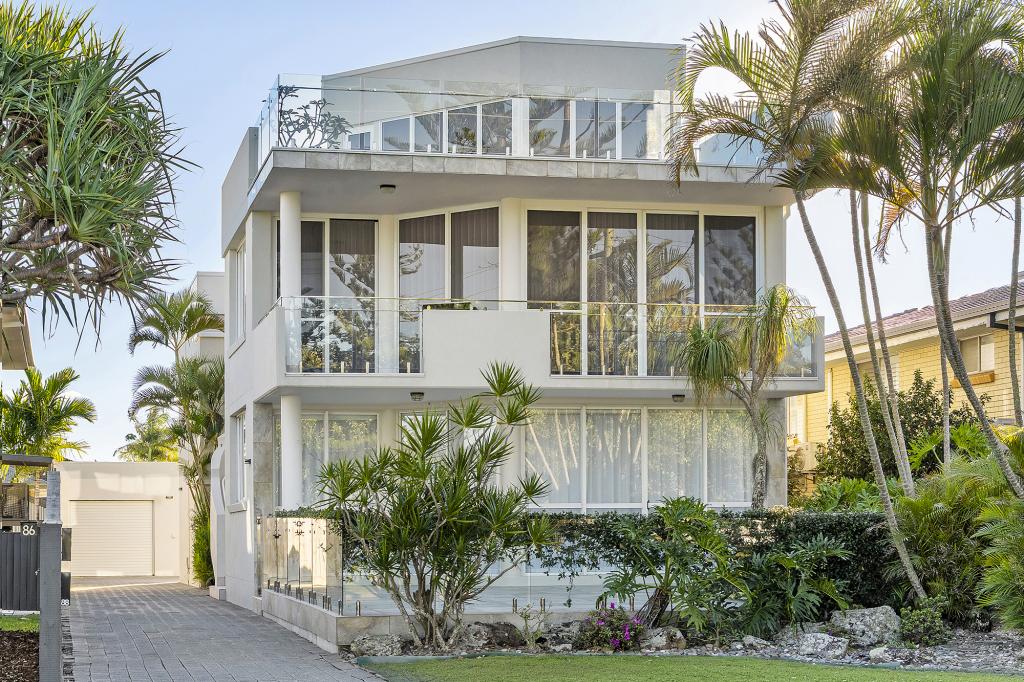 1/88 The Esp, Paradise Point, QLD 4216